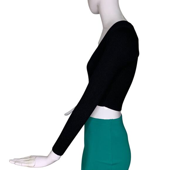 Forever 21 Crop Top Ribbed V-Neck Long Sleeve Black Faux Wrap Size M - Picture 6 of 8